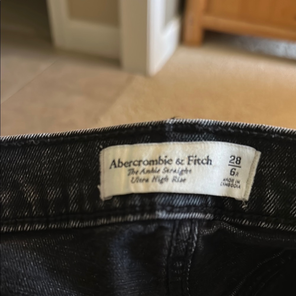 Abercrombie & Fitch The Ankle Straight Ultra high rise black Jean. 28/6 - Picture 6 of 6